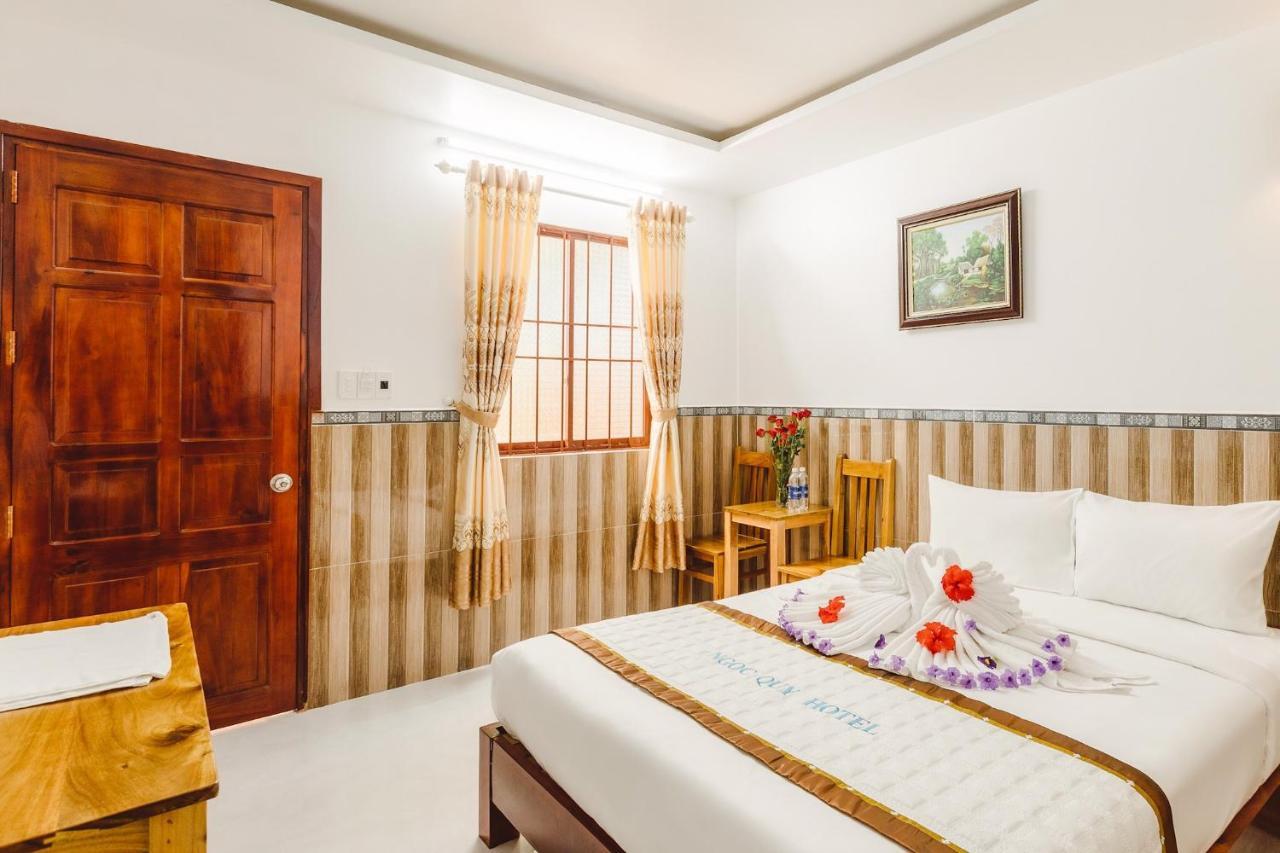 Ngoc Qui Bungalow Phú Quý Zewnętrze zdjęcie